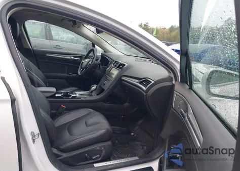 2014 Ford Fusion Hybrid Titanium from USA, damaged, VIN 3FA6P0RU2ER324317